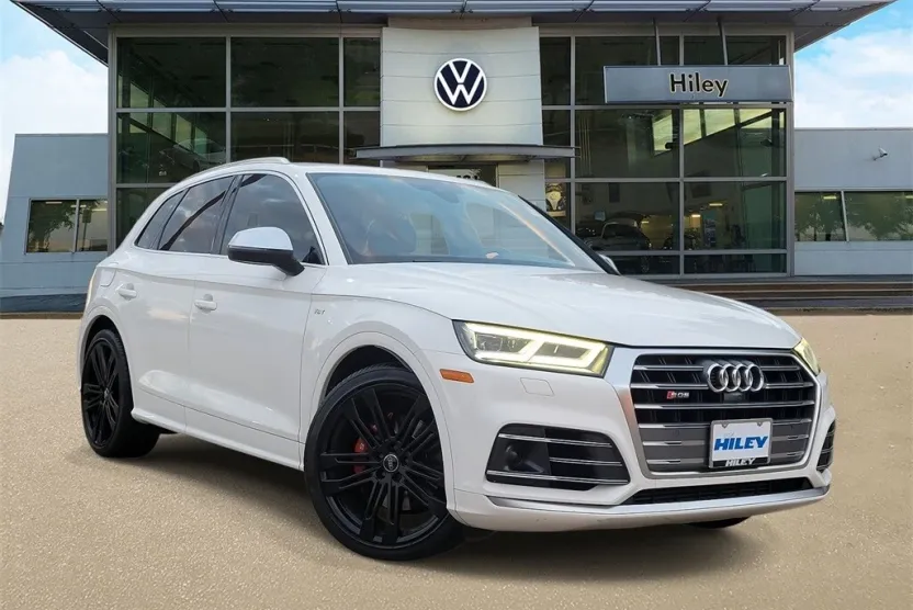 2018 Audi SQ5 Premium Plus photo 1