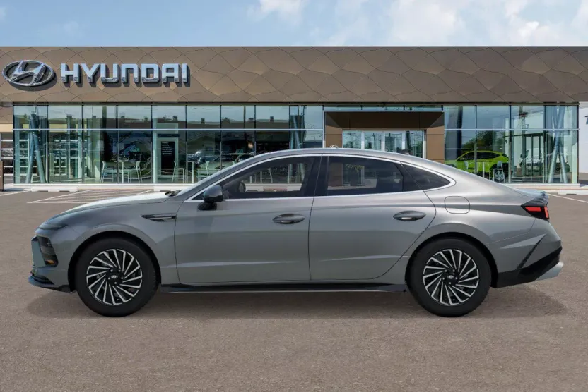 2026 Hyundai Sonata Hybrid SEL photo 1