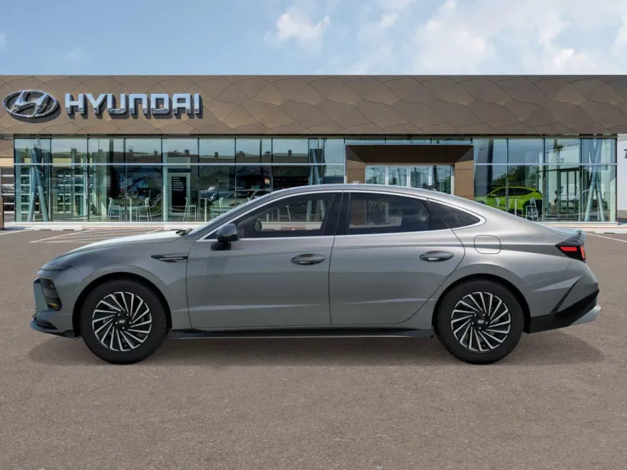 2026 Hyundai Sonata Hybrid SEL photo 1