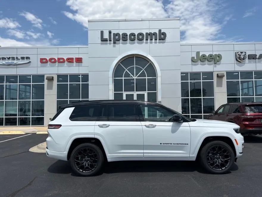 2025 Jeep Grand Cherokee L Summit photo 1