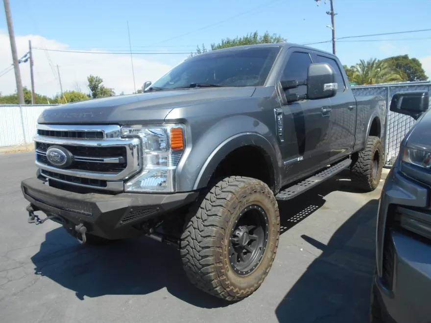 2021 Ford F-250 photo 1