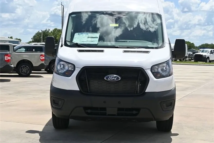 2025 Ford Transit Cargo Van photo 1