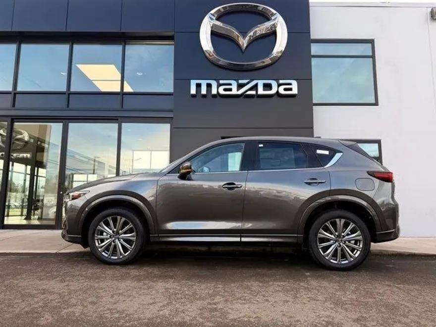 2025 Mazda CX-5 2.5 Turbo Signature photo 1