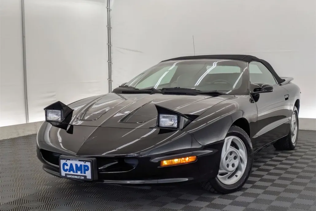 1994 Pontiac Firebird Formula Convertible photo 1