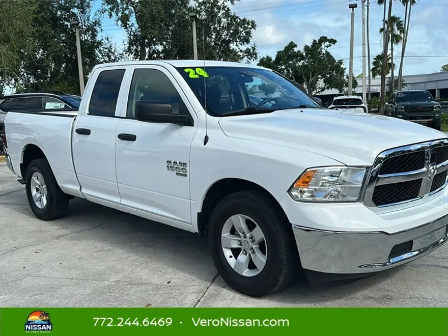 2024 Ram 1500 Classic SLT photo 1
