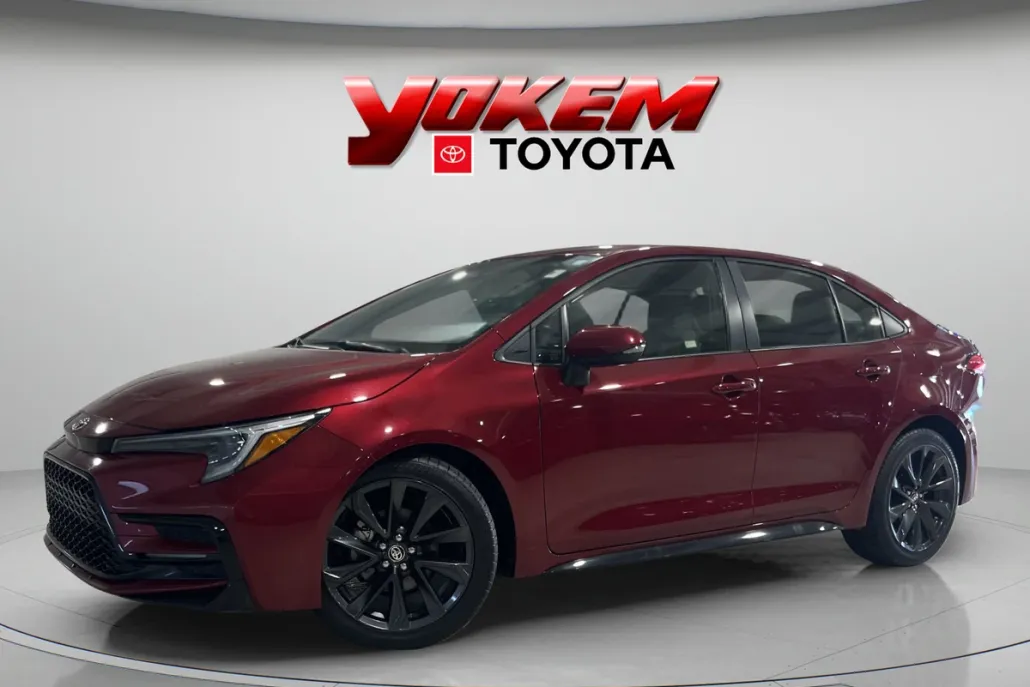 2024 Toyota Corolla SE photo 1
