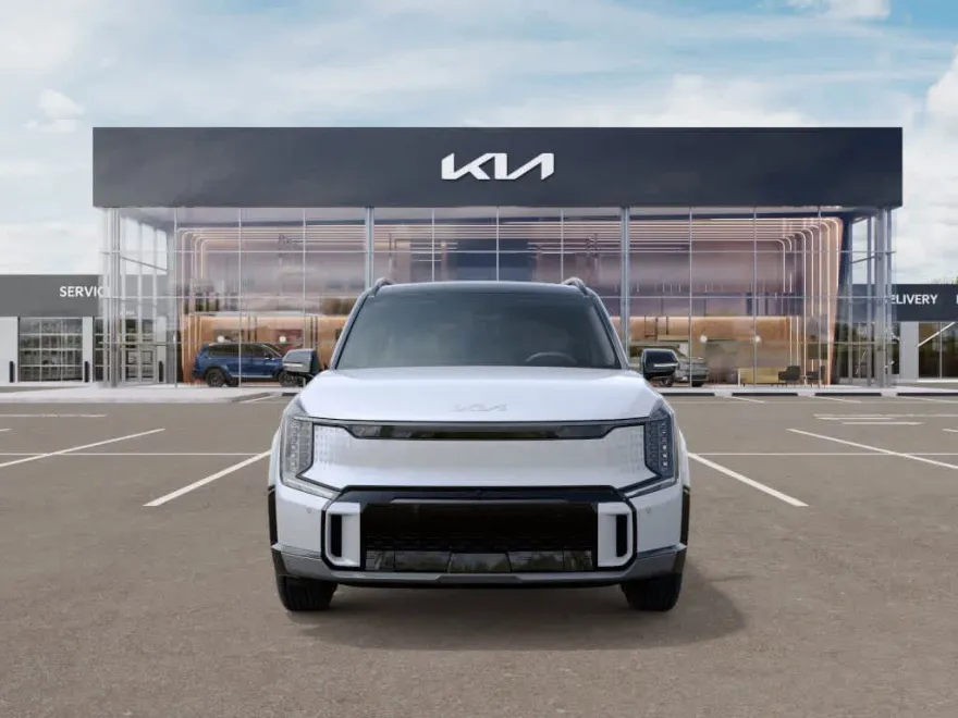 2026 Kia EV9 GT-Line photo 1