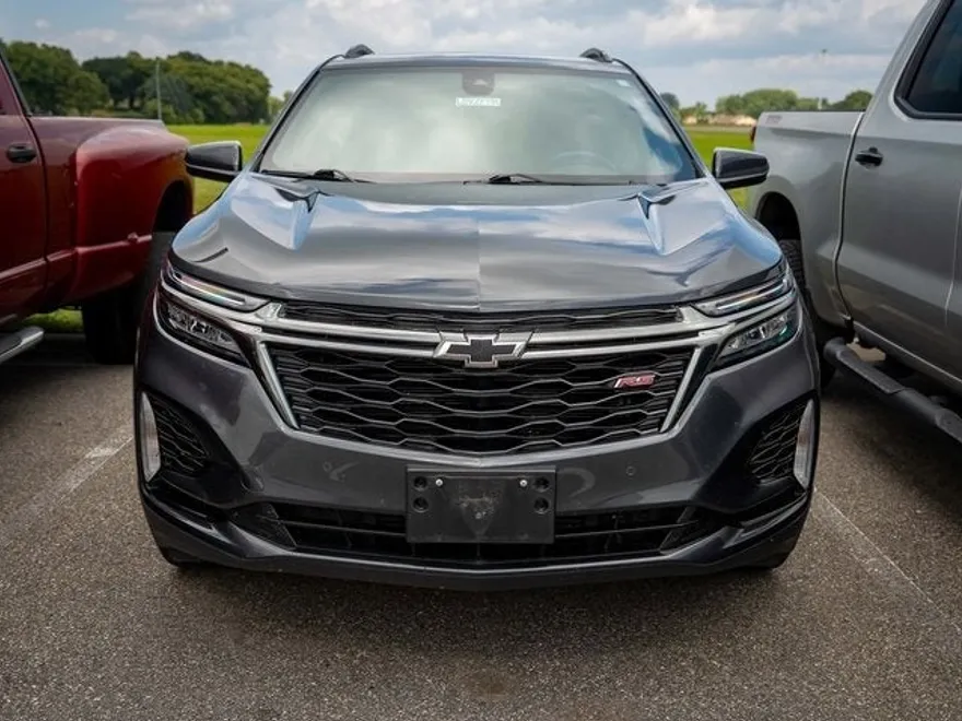 2022 Chevrolet Equinox RS photo 1