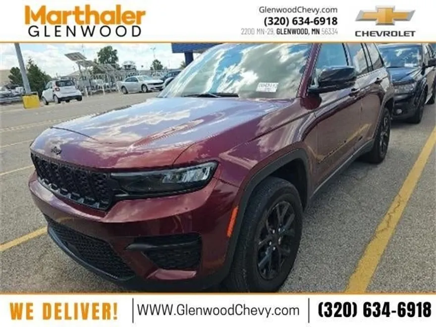 2024 Jeep Grand Cherokee Altitude photo 1
