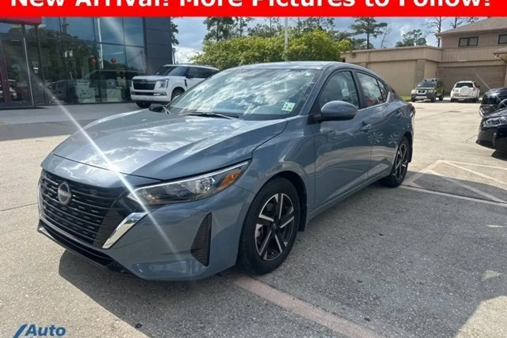 2024 Nissan Sentra SV photo 1