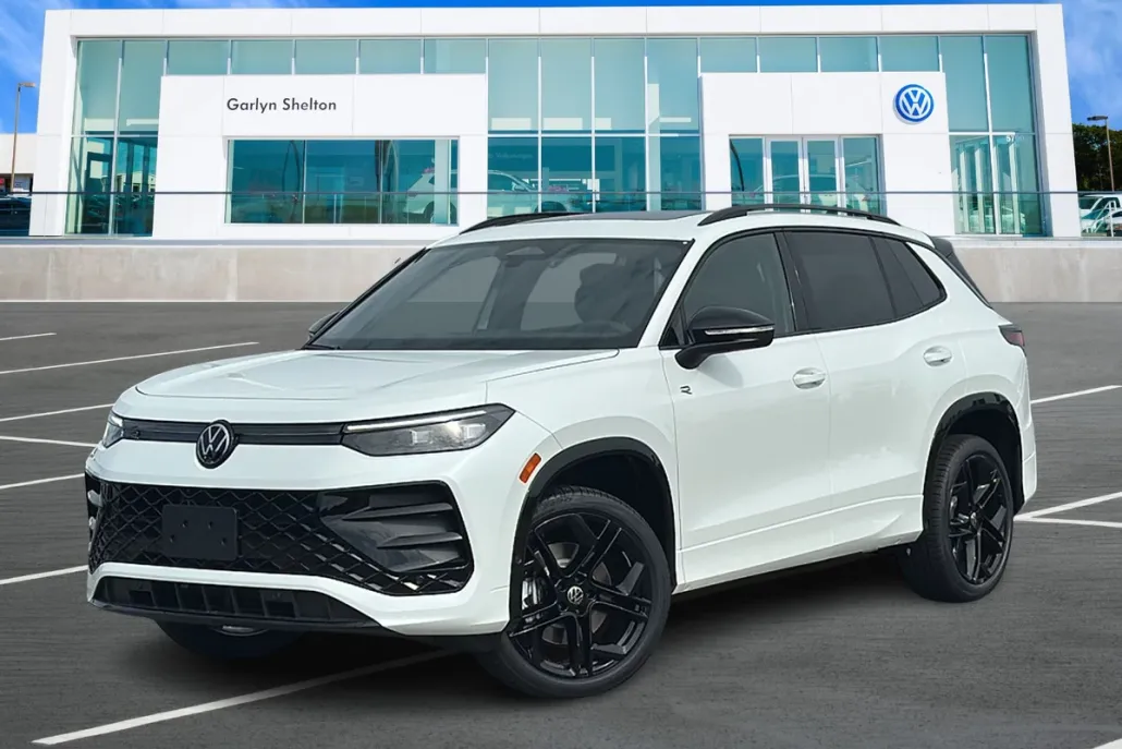 2025 Volkswagen Tiguan SE R-Line Black photo 1