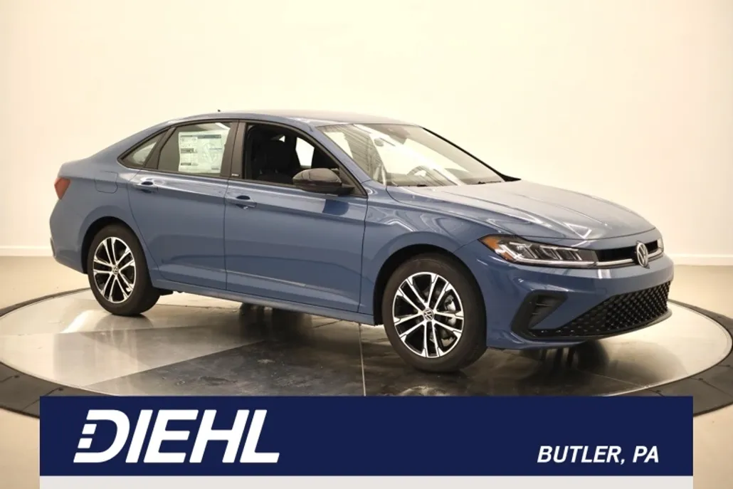 2025 Volkswagen Jetta 1.5T Sport photo 1