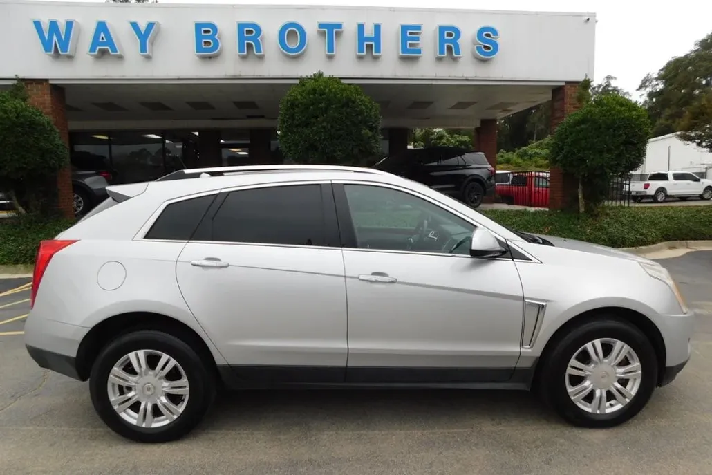2015 Cadillac SRX Luxury photo 1