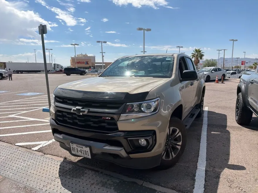 2022 Chevrolet Colorado Z71 photo 1
