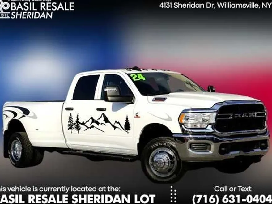 2024 Ram 3500 Tradesman photo 1