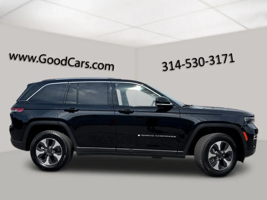 2022 Jeep Cherokee Limited 4xe photo 1