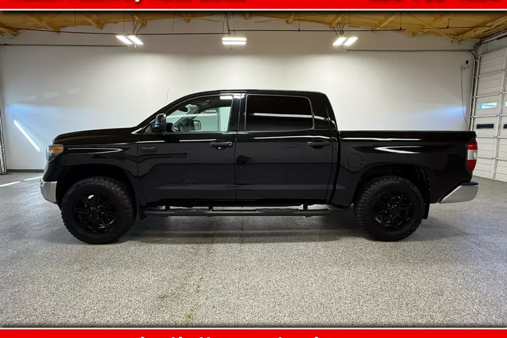2019 Toyota Tundra SR5 Grade photo 1