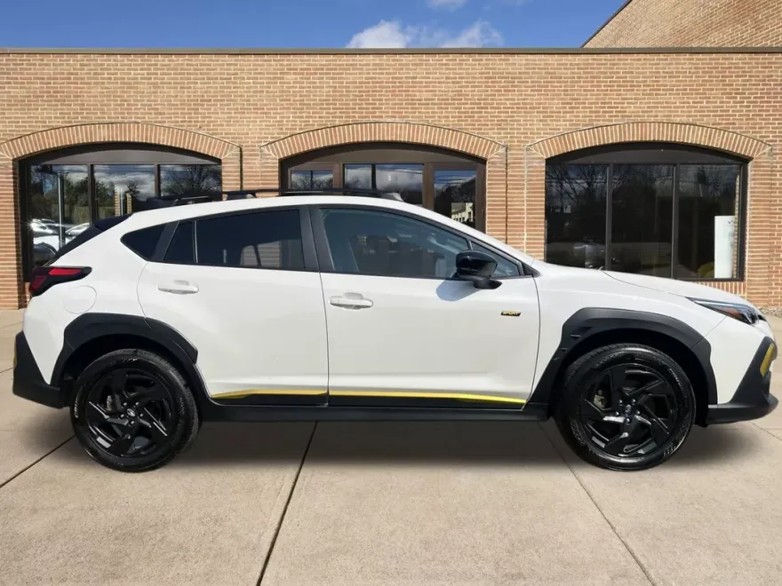 2024 Subaru Crosstrek Sport photo 1
