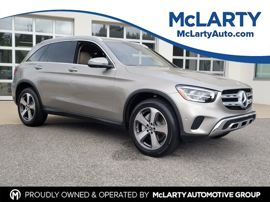 2022 Mercedes Benz GLC 300 photo 1