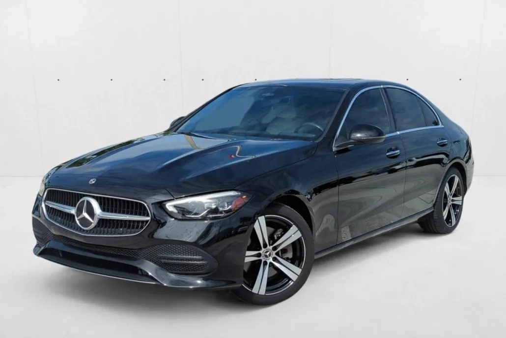 2023 Mercedes Benz C 300 photo 1