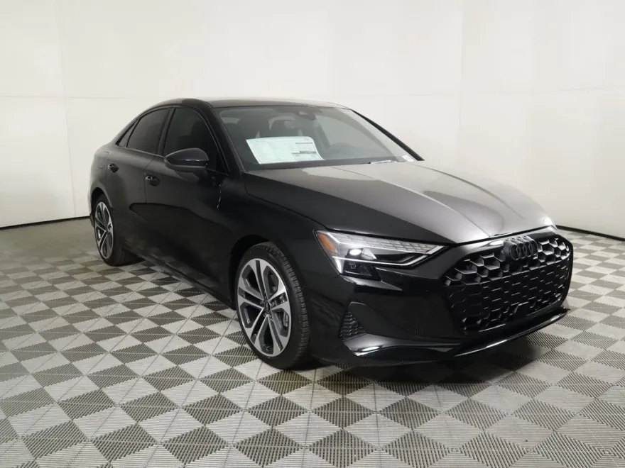 2025 Audi A3 2.0T Premium photo 3