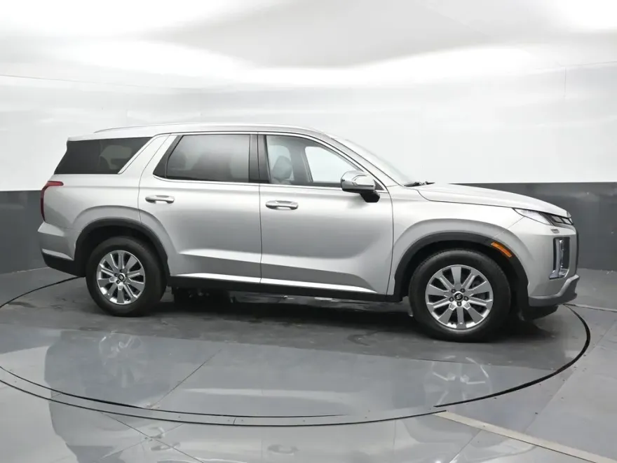 2024 Hyundai Palisade SEL photo 1