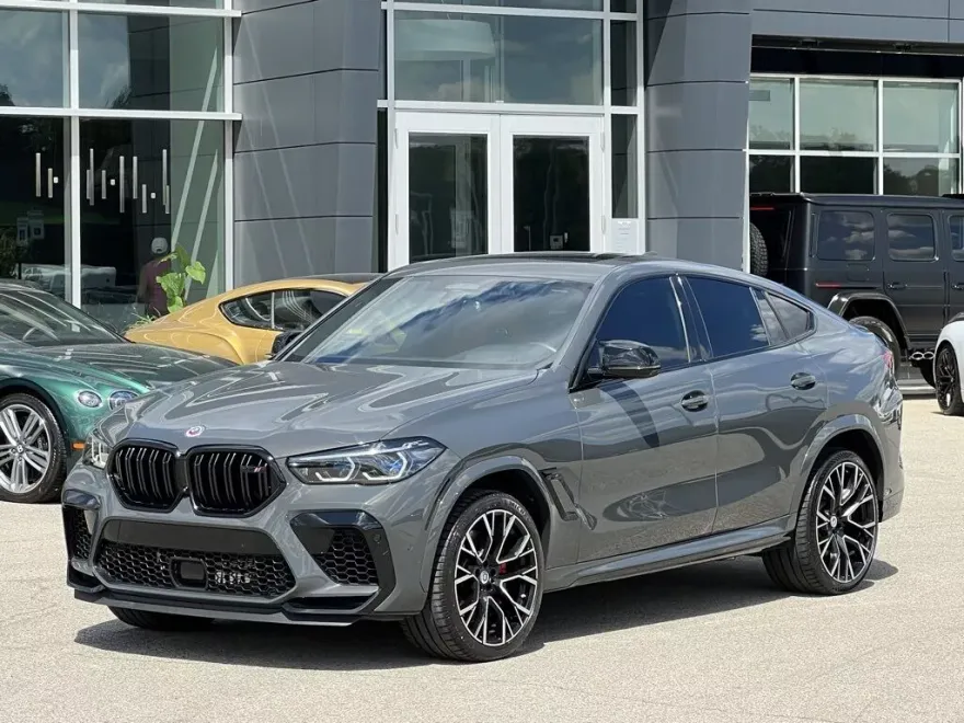 2023 Porsche Macan GTS photo 1