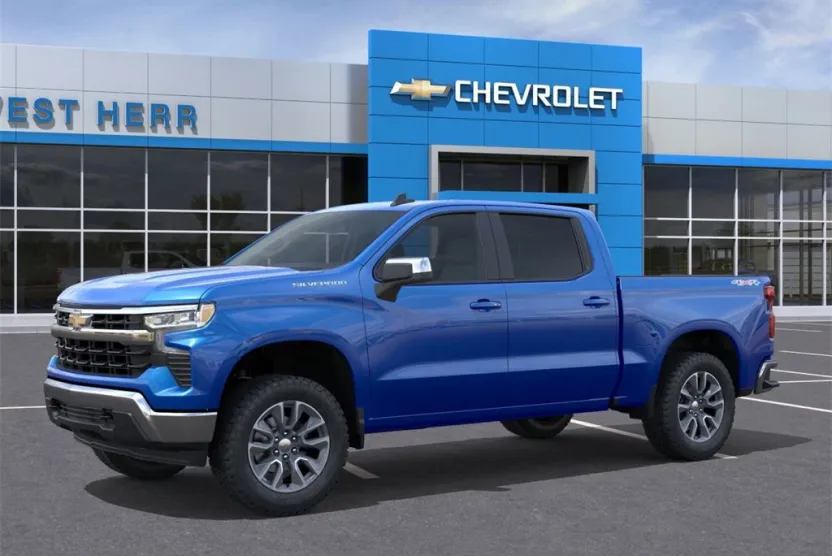 2026 Chevrolet Silverado 1500 LT photo 1