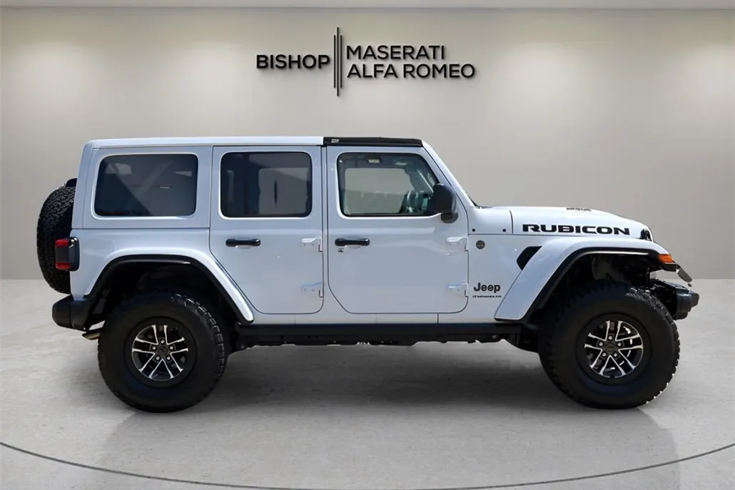2024 Jeep Wrangler Rubicon 392 photo 1