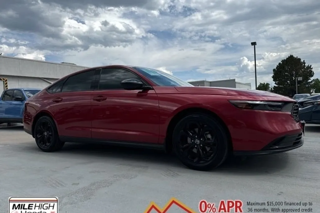 2025 Honda Accord SE photo 1