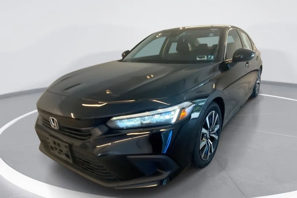 2022 Honda Civic EX photo 1