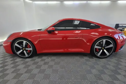 2020 Porsche 911 4S photo 2