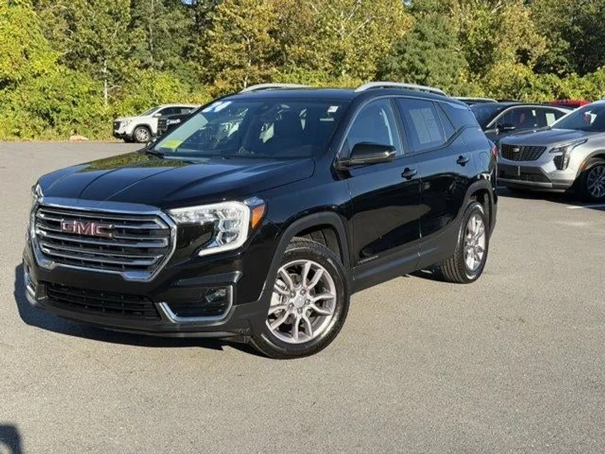 2024 Gmc Terrain SLT photo 1