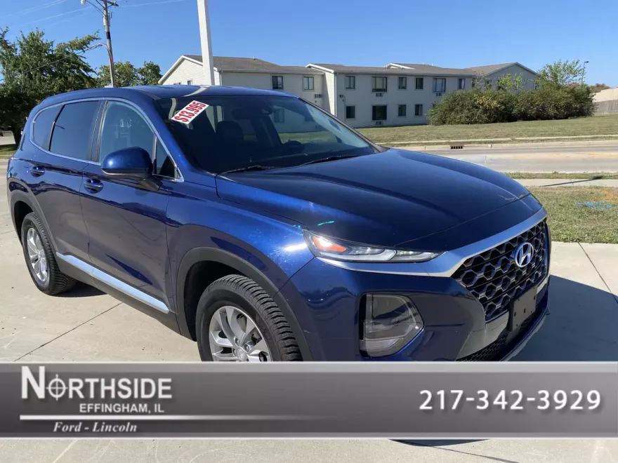 2019 Hyundai Santa Fe SE photo 1