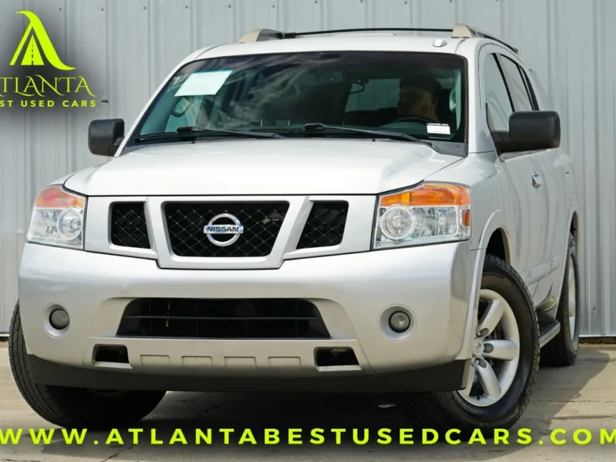 2014 Nissan Armada SV photo 1