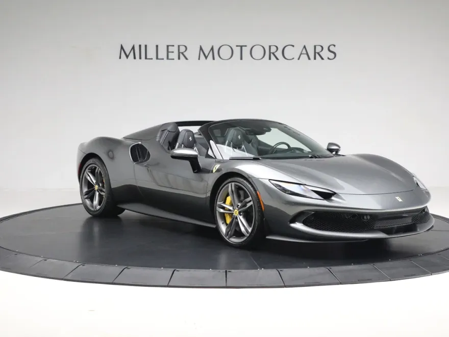 2024 Ferrari 296 GTS photo 11