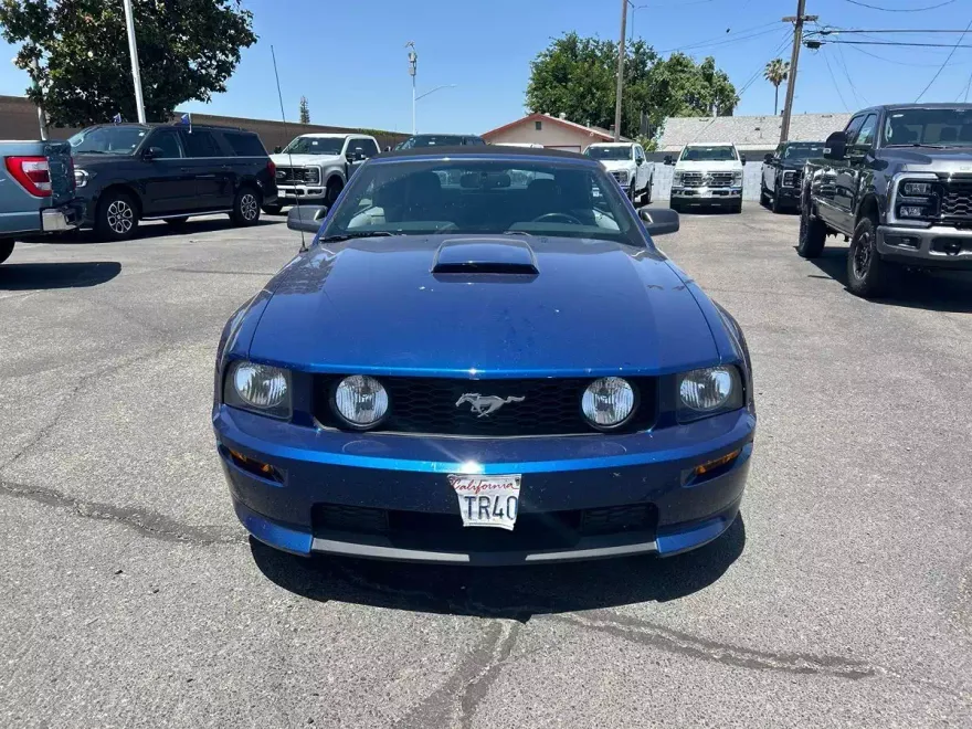 2007 Ford Mustang GT Deluxe photo 1