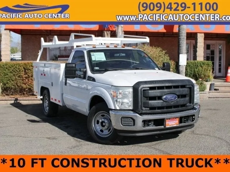 2016 Ford F-350 photo 1