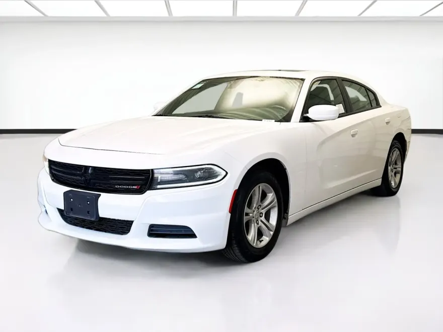 2021 Dodge Charger SXT photo 1