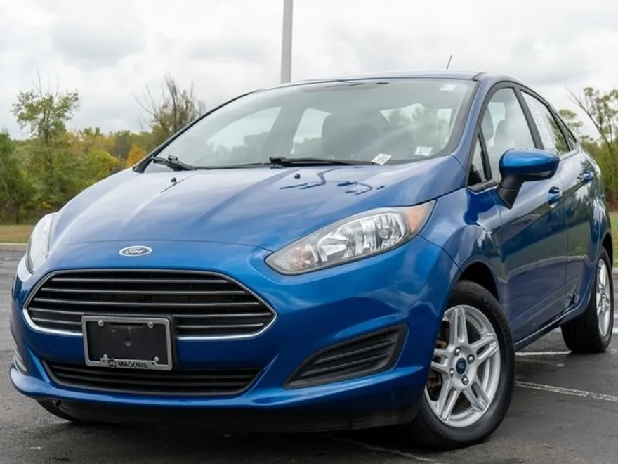 2018 Ford Fiesta SE photo 1