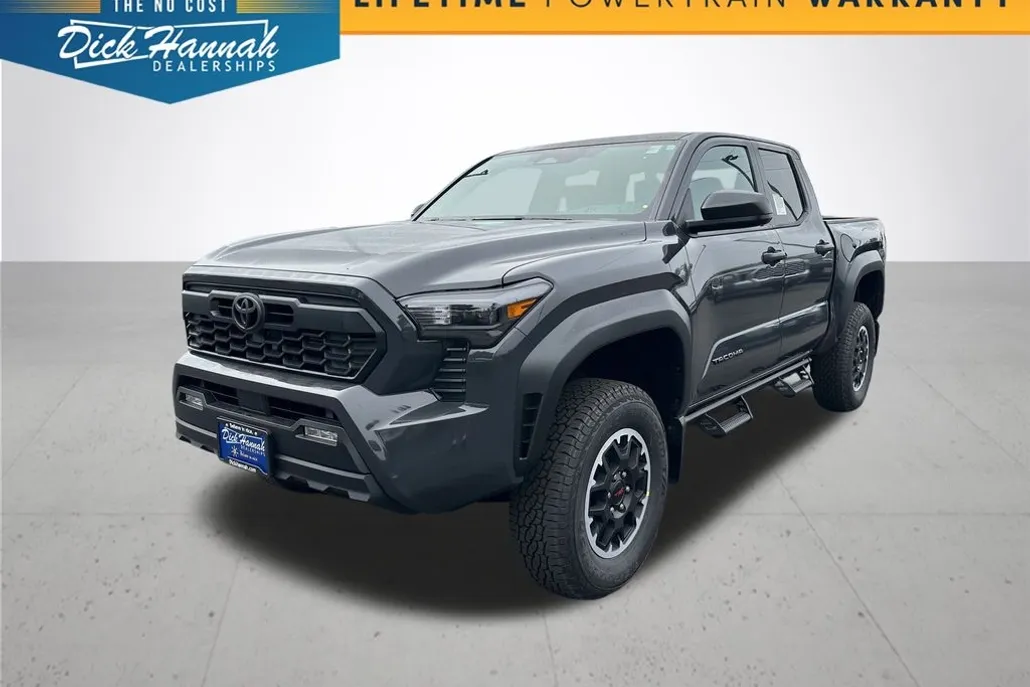 2025 Toyota Tacoma TRD Off-Road 4x4 Double Cab photo 1