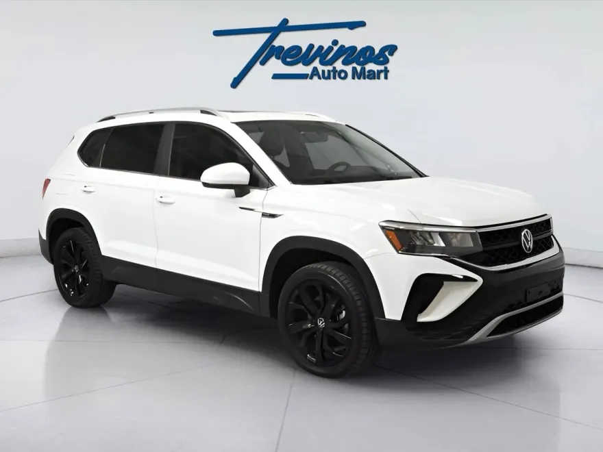 2022 Volkswagen Taos SE photo 1