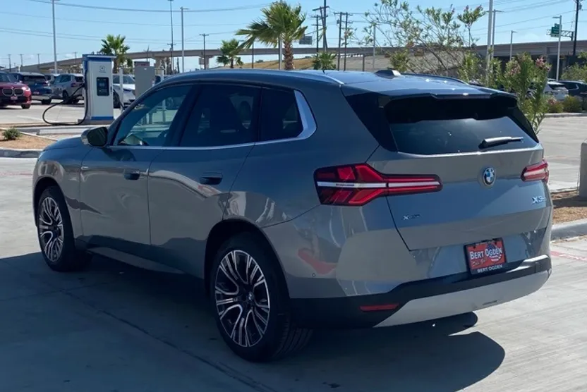 2025 Bmw X3 30x Drive photo 1