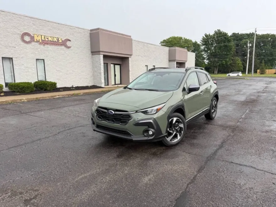 2024 Subaru Crosstrek Limited photo 1