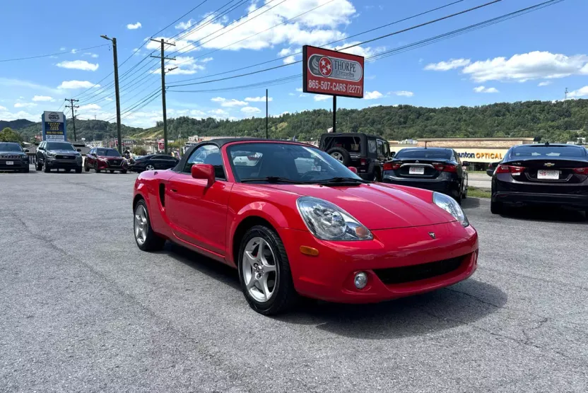 2004 Toyota MR2 Spyder photo 1