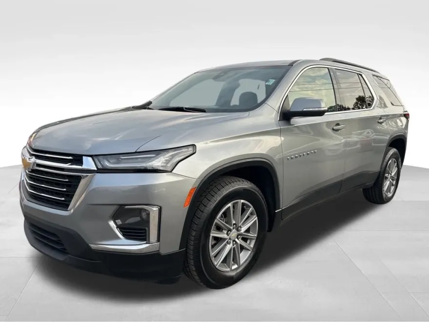 2023 Chevrolet Traverse Cloth photo 1