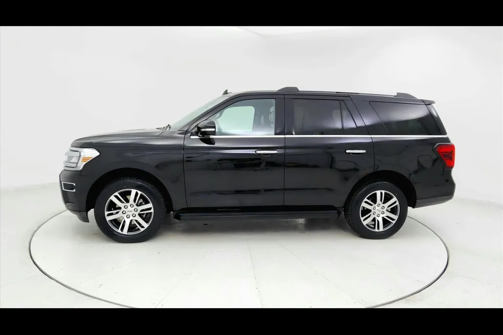 2024 Ford Expedition Limited photo 1