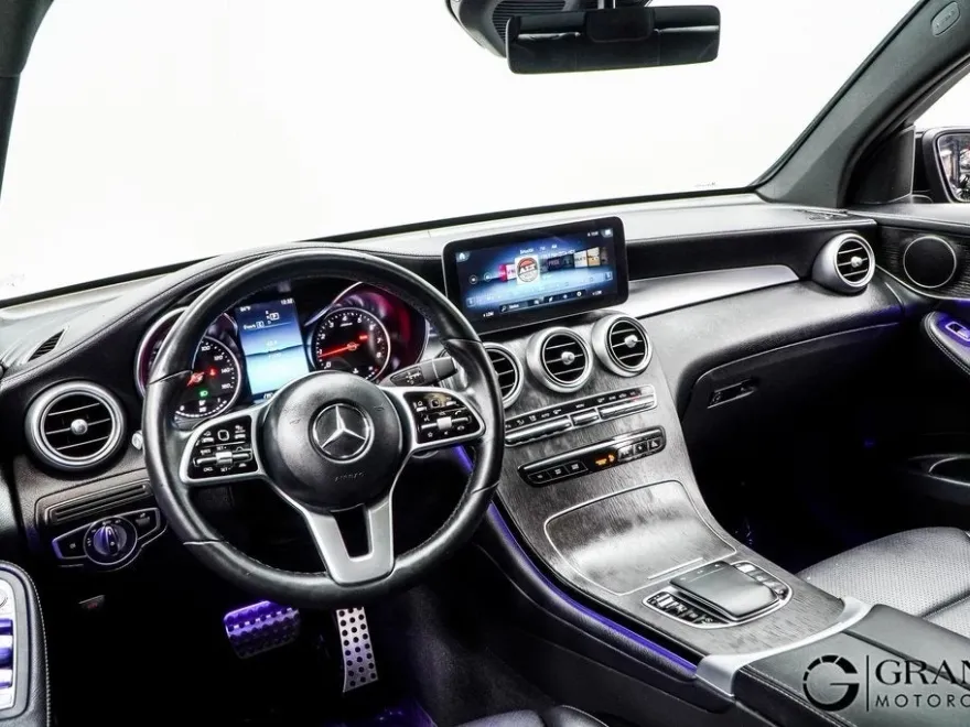2022 Mercedes Benz GLC 300 4MATIC Coupe photo 5
