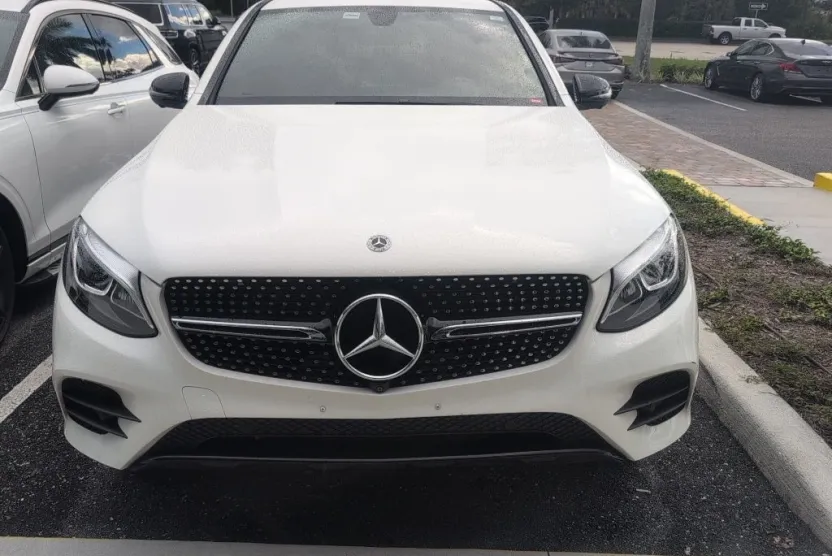 2019 Mercedes Benz GLC 300 Coupe photo 1