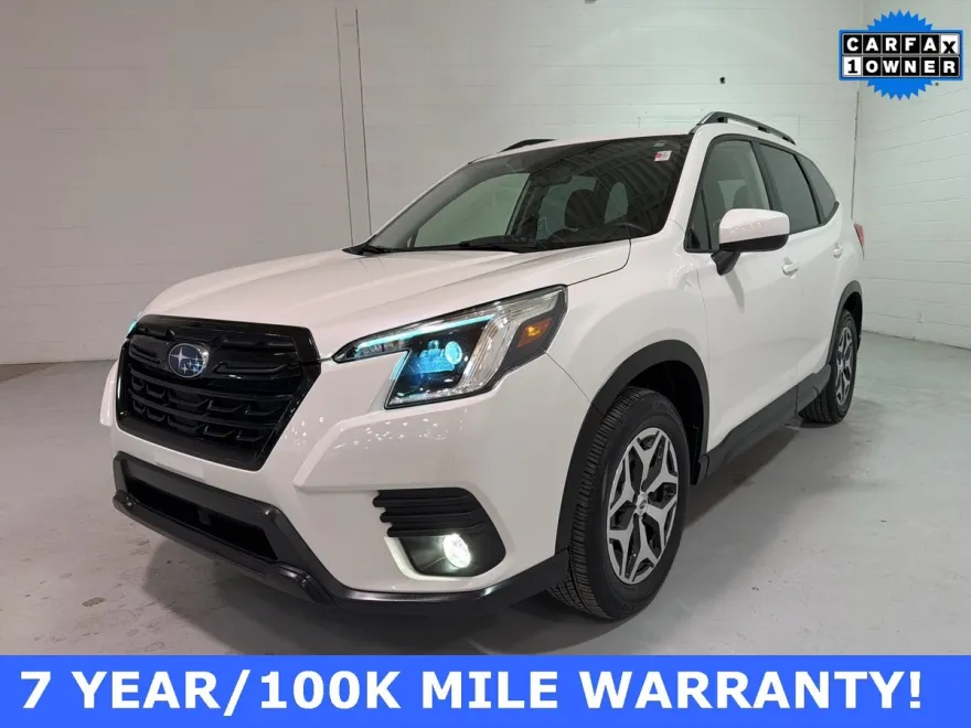 2023 Subaru Forester Premium photo 1